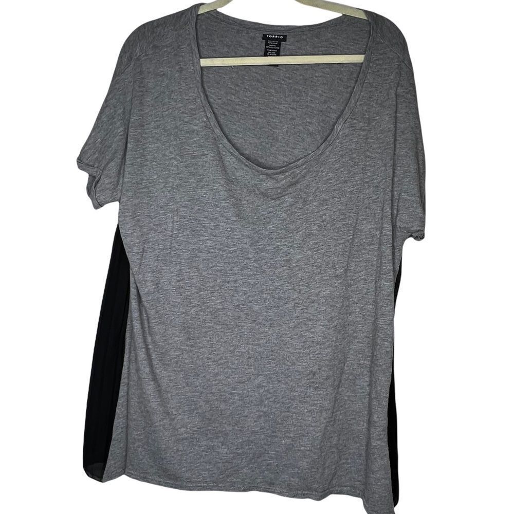 Torrid Top - Picture 1 of 7